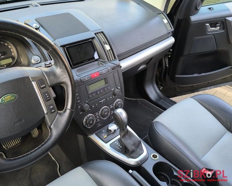 2010' Land Rover Freelander photo #5