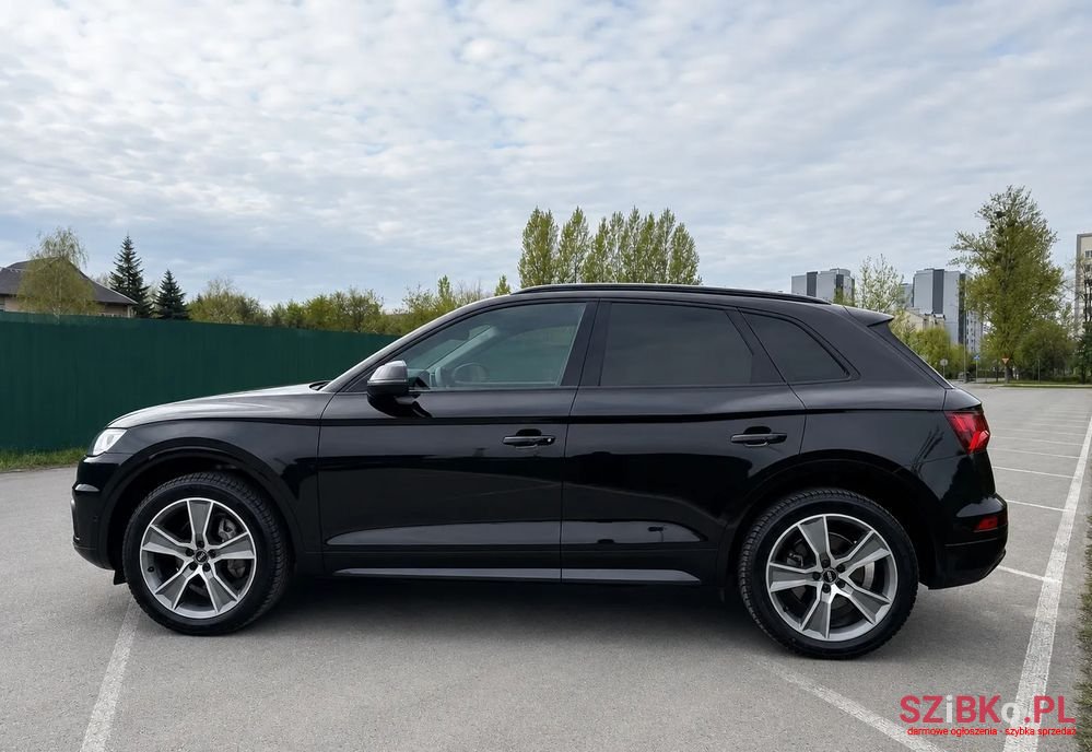 2019' Audi Q5 photo #6