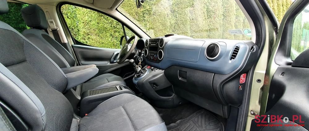 2009' Peugeot Partner Tepee 110 Family photo #3