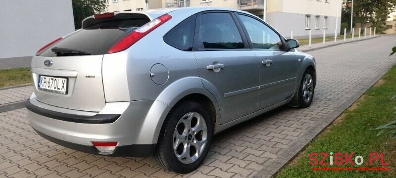 2007' Ford Focus photo #3