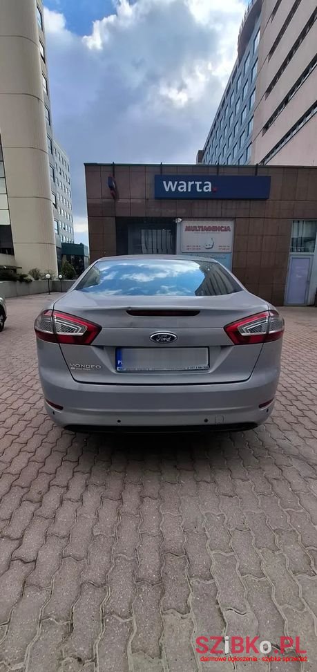 2011' Ford Mondeo photo #5