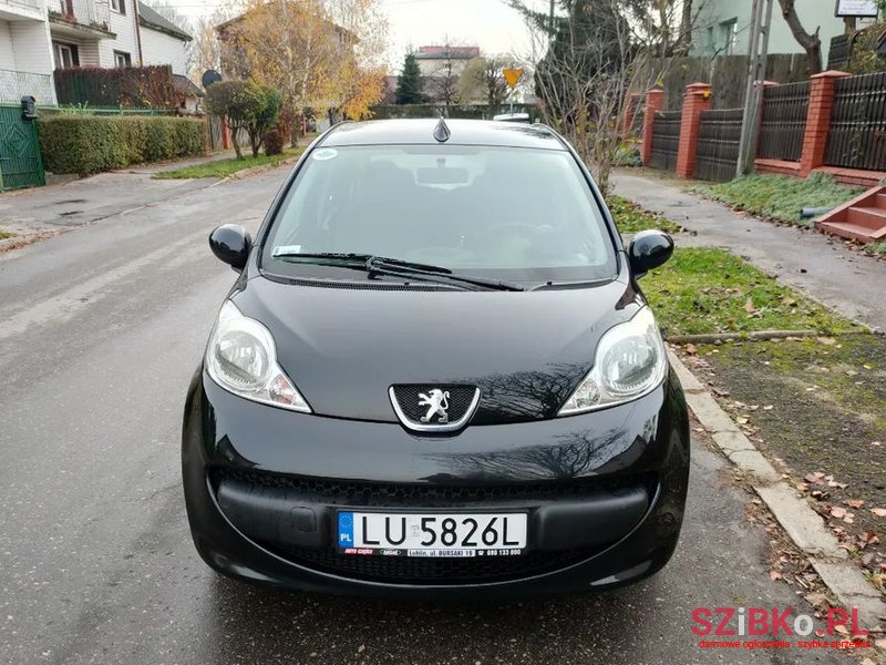 2006' Peugeot 107 photo #1