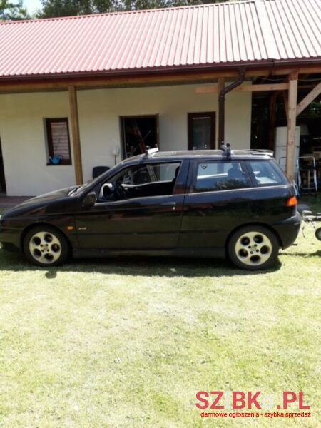 2000' Alfa Romeo 145 photo #4