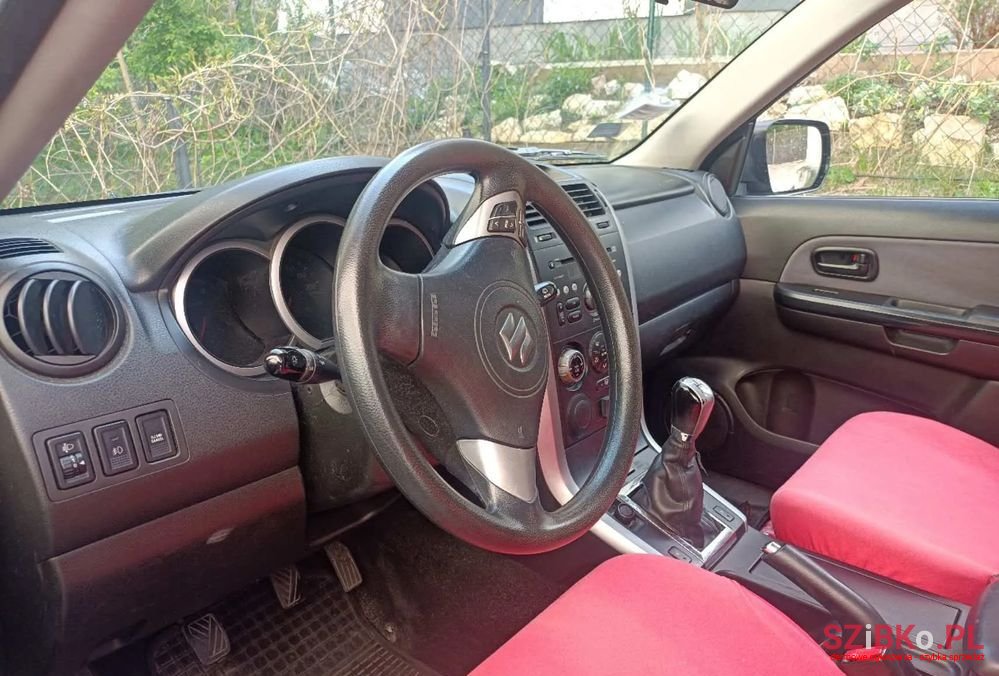 2006' Suzuki Grand Vitara photo #3