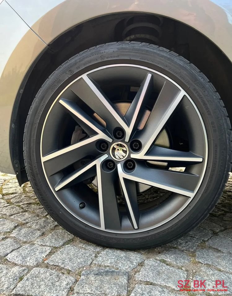 2017' Skoda Rapid 1.0 Tsi Style photo #6