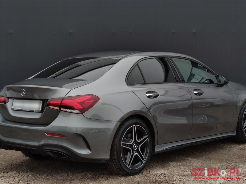 2022' Mercedes-Benz A-Class photo #4