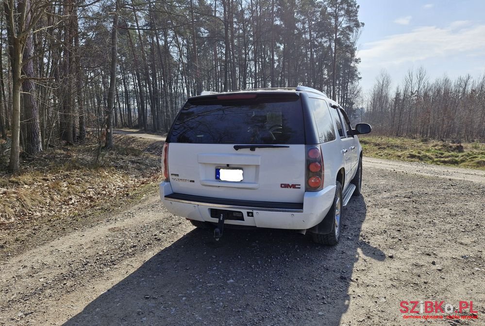 2010' GMC Yukon Denali 6.2 photo #4