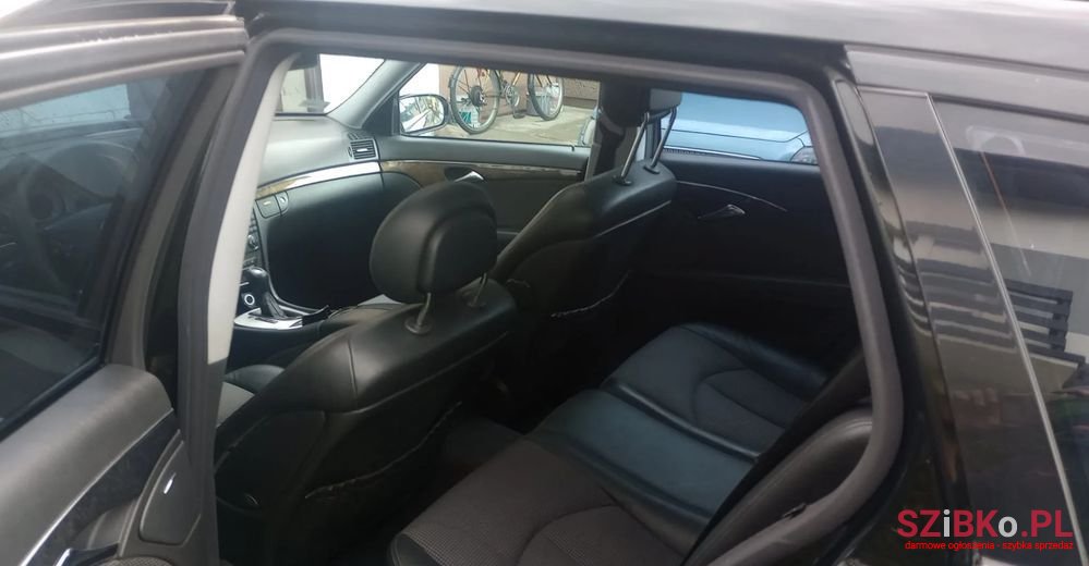 2003' Mercedes-Benz E-Class photo #6