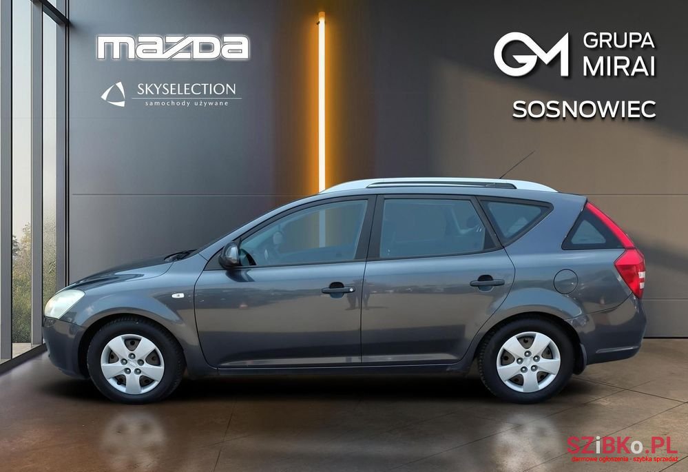 2008' Kia Ceed 1.6 Crdi Optimum photo #2