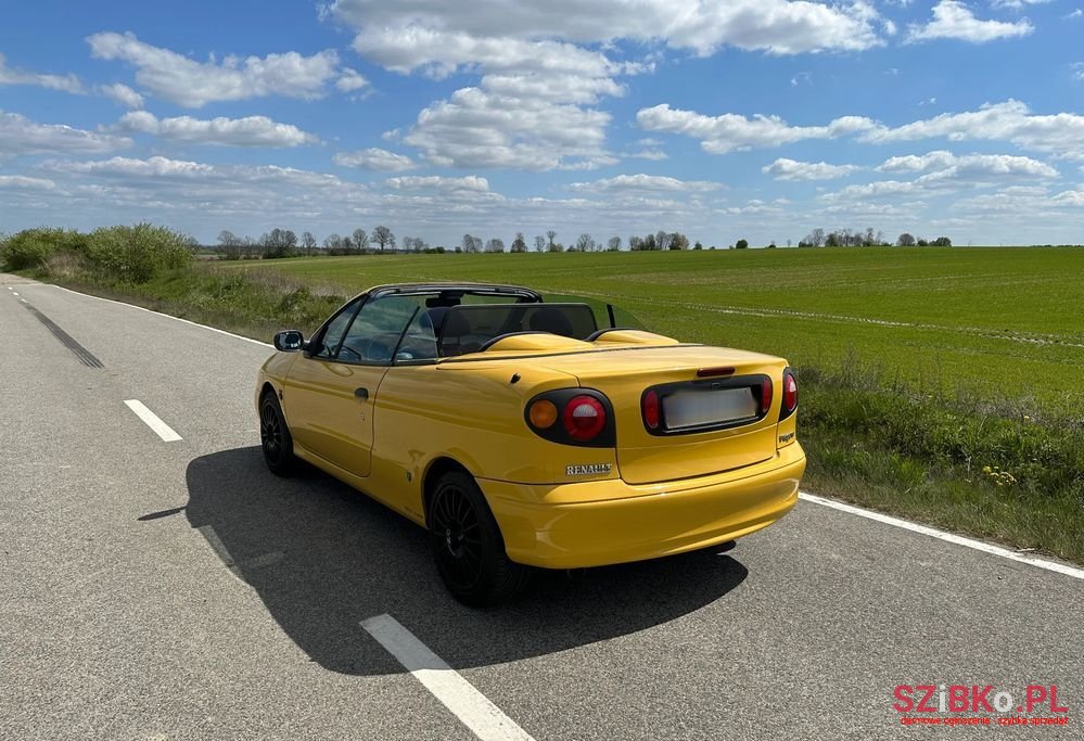 1997' Renault Megane Coach 2.0 16V photo #6