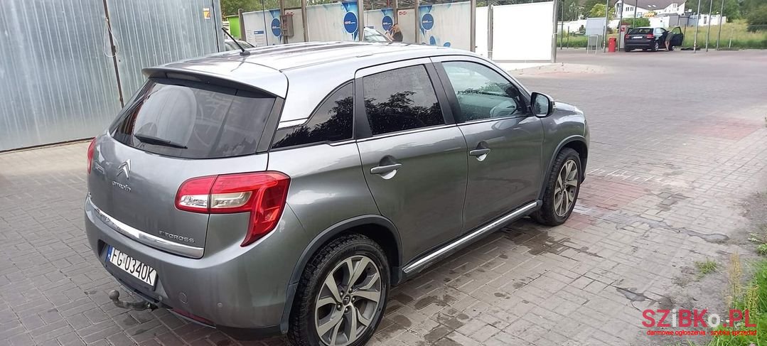 2013' Citroen C4 Aircross photo #3