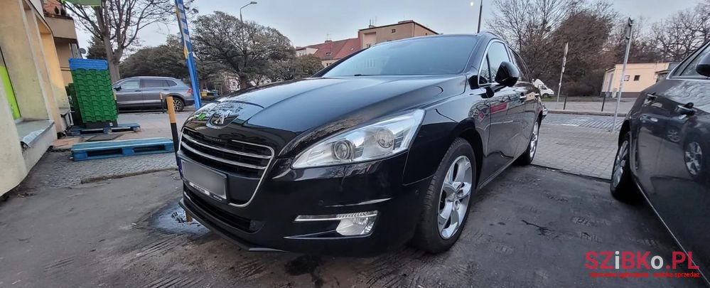 2012' Peugeot 508 2.0 Hdi Allure photo #2