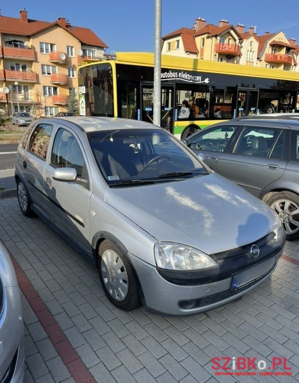 2002' Opel Corsa photo #2