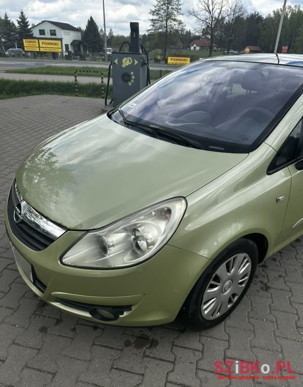 2007' Opel Corsa 1.2 16V Cosmo photo #6