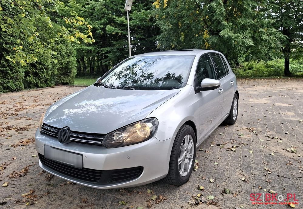 2009' Volkswagen Golf 1.4 Trendline photo #1