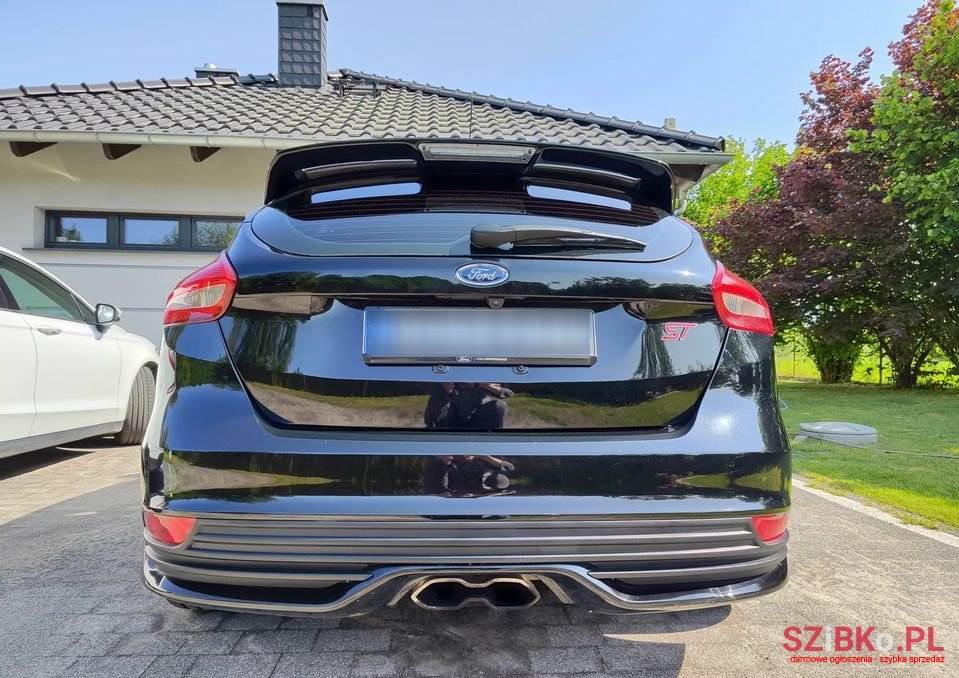 2018' Ford Focus photo #6