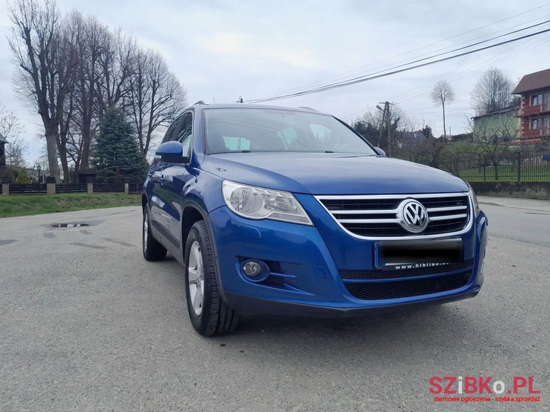 2009' Volkswagen Tiguan photo #6