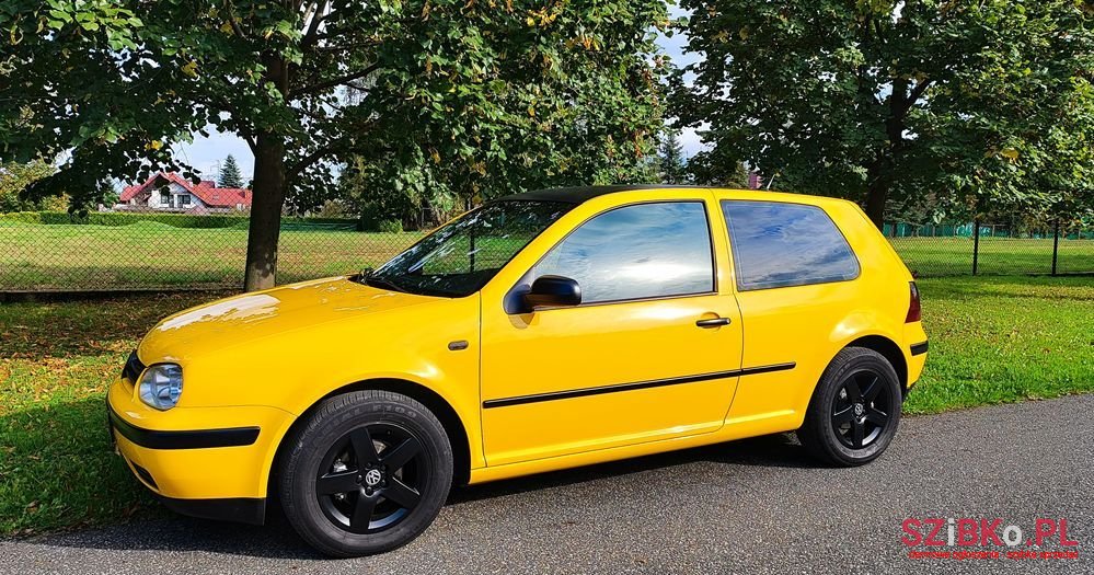 2000' Volkswagen Golf photo #5