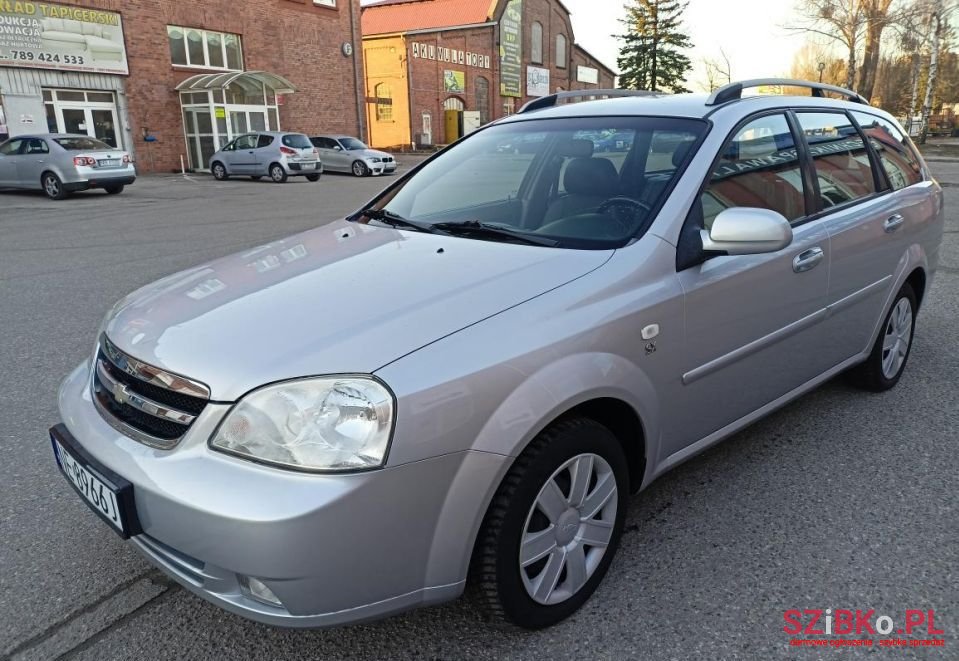 2009' Chevrolet Nubira photo #1