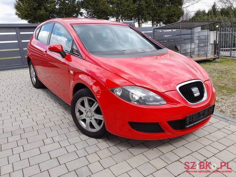 2005' SEAT Leon photo #2