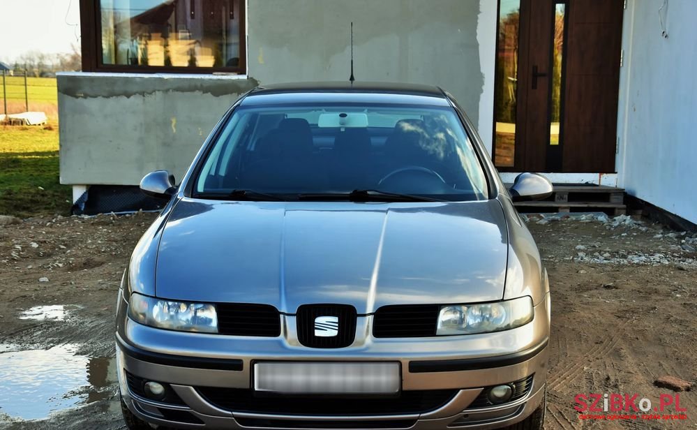 2005' SEAT Leon 1.9 Tdi Cool photo #3