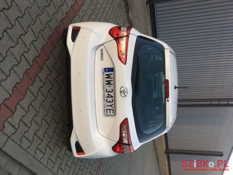 2018' Toyota Yaris photo #4