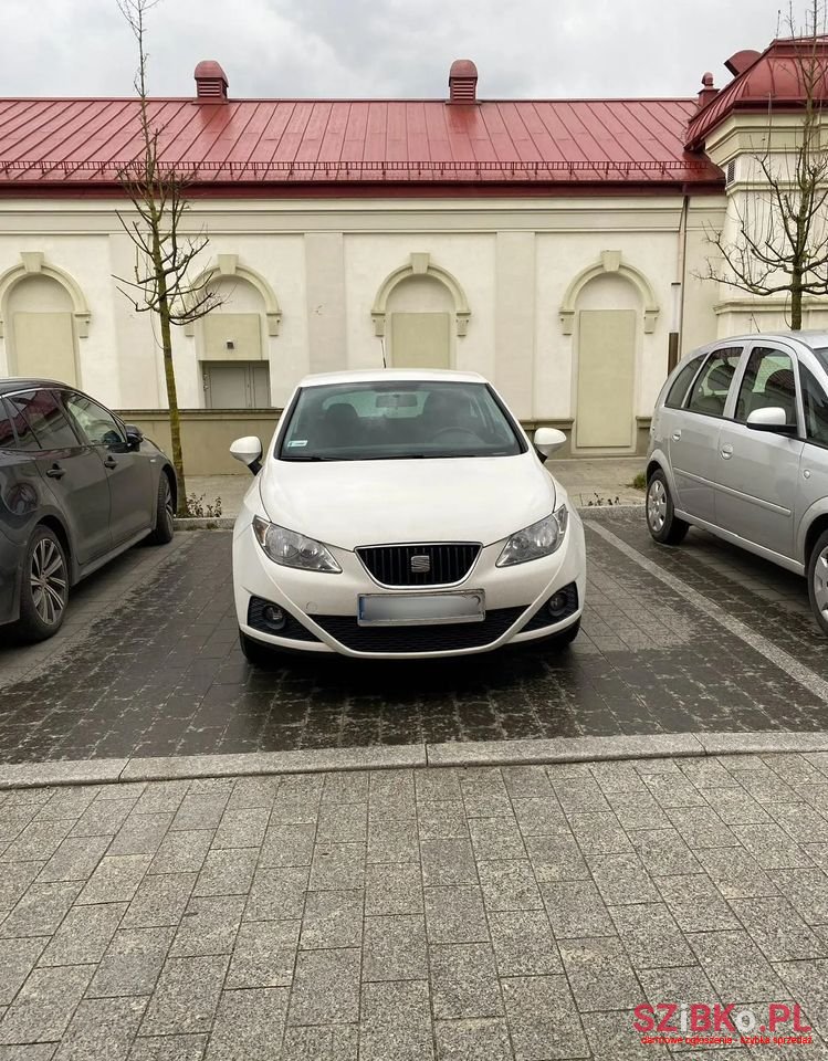 2012' SEAT Ibiza photo #4