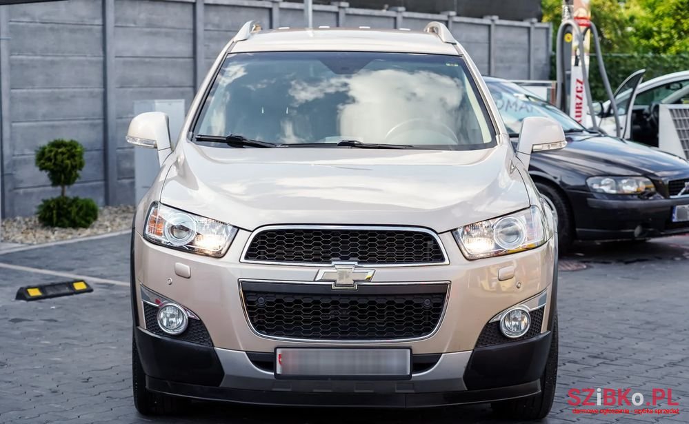 2013' Chevrolet Captiva 3.0 4Wd Ltz photo #2