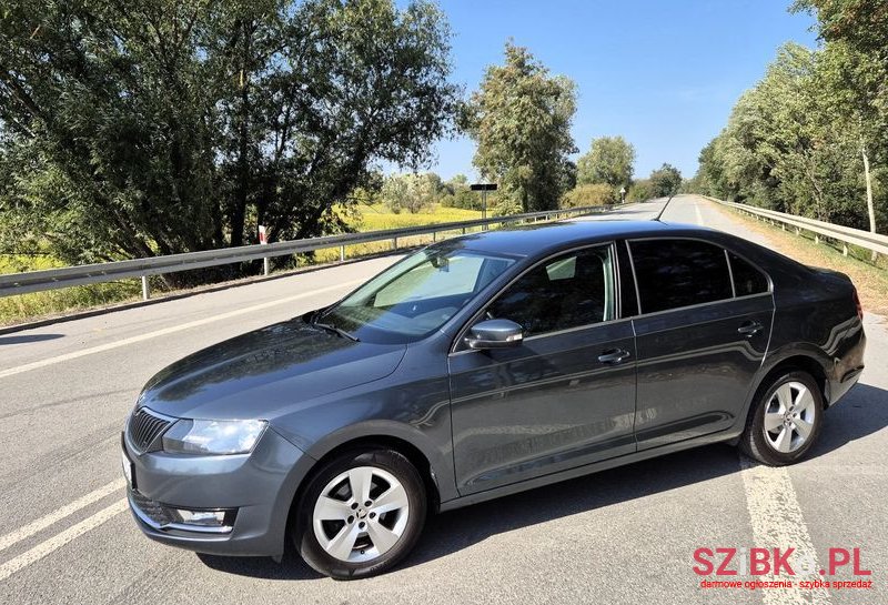 2017' Skoda Rapid 1.0 Tsi Ambition photo #6