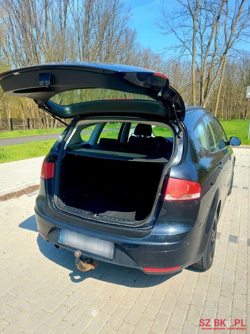 2007' SEAT Altea XL photo #6