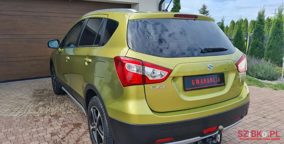 2014' Suzuki Sx4 S-Cross photo #3
