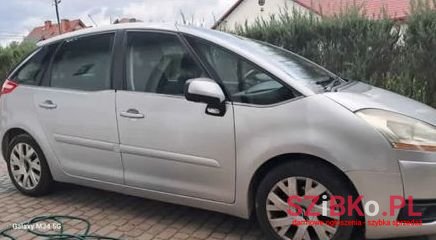 2008' Citroen C4 Picasso photo #3