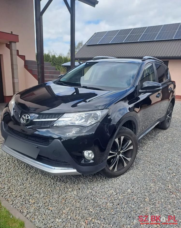 2015' Toyota RAV4 photo #1