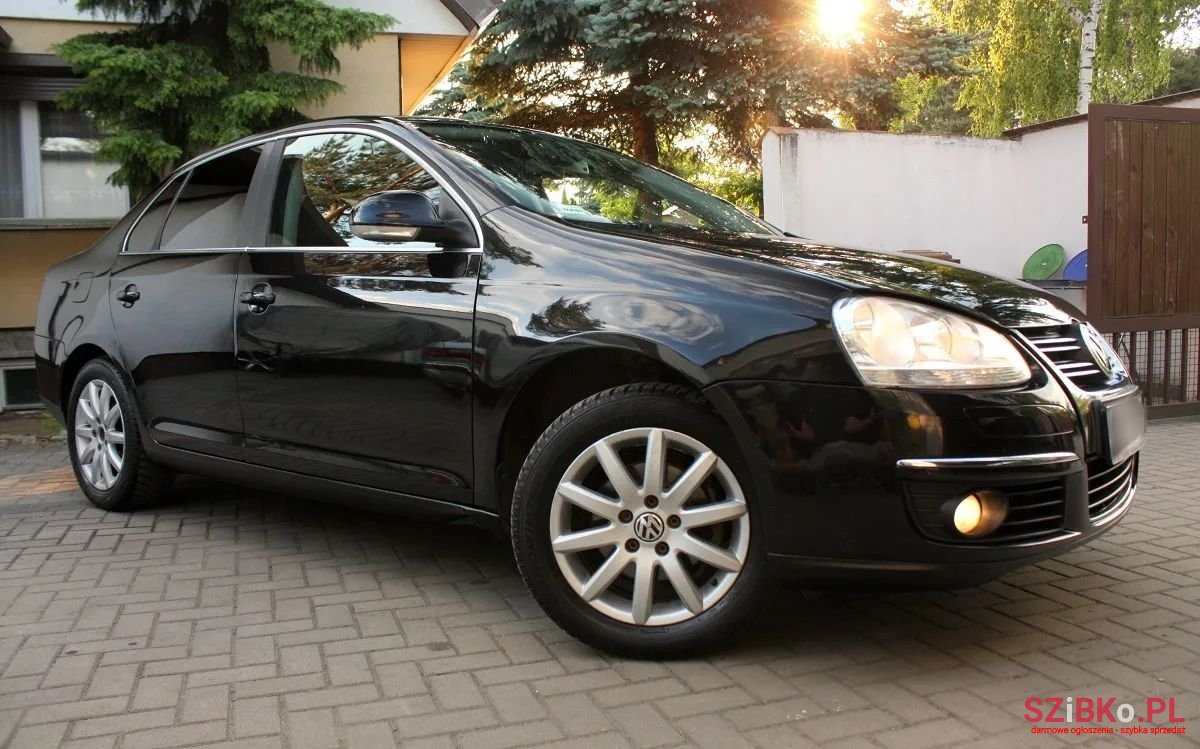 2009' Volkswagen Jetta photo #1