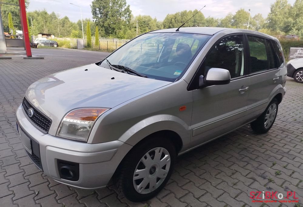 2011' Ford Fusion 1.6 Elegance photo #2