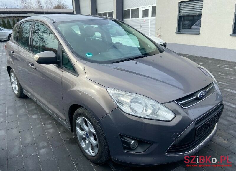 2012' Ford C-MAX photo #3