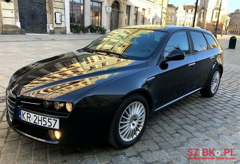 2007' Alfa Romeo 159 photo #1