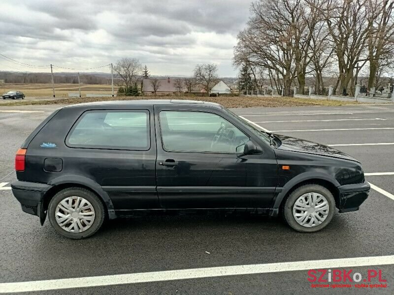 1994' Volkswagen Golf photo #5