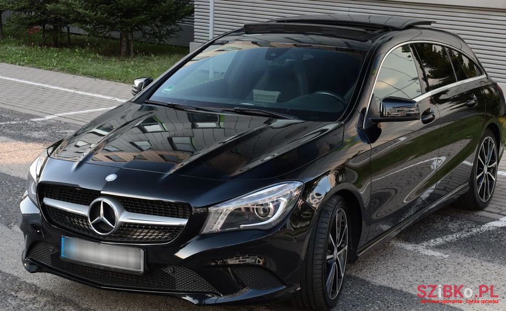 2015' Mercedes-Benz CLA photo #5