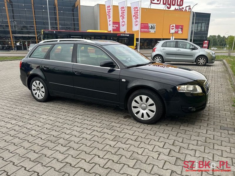 2005' Audi A4 Avant photo #2