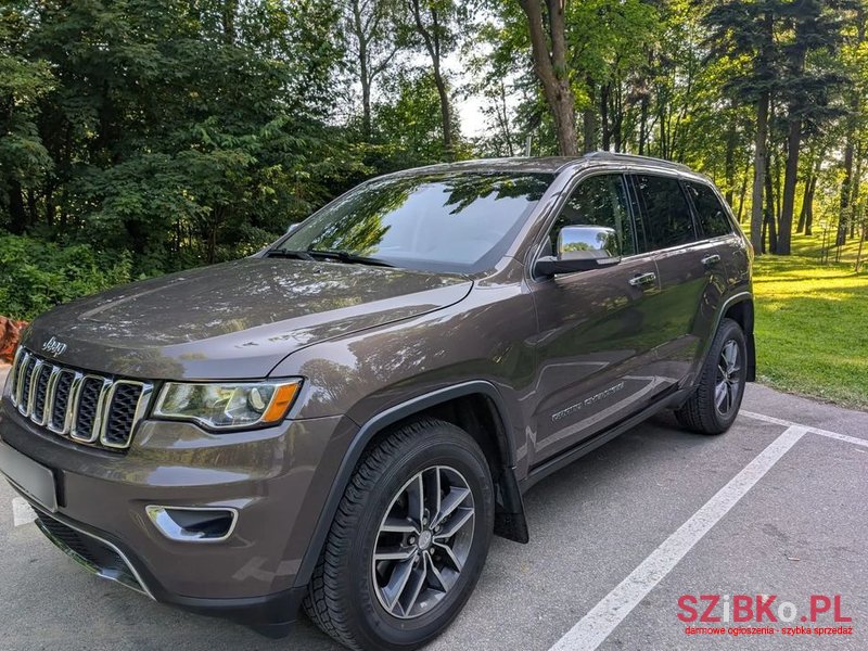 2017' Jeep Grand Cherokee 3.6 V6 Limited photo #4