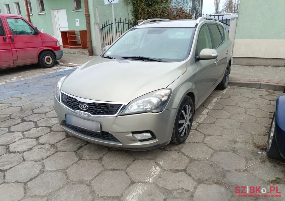 2010' Kia Ceed photo #1