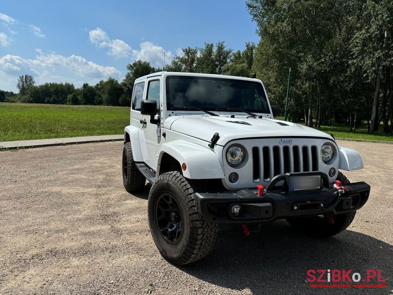 2018' Jeep Wrangler 3.6 Sahara photo #2