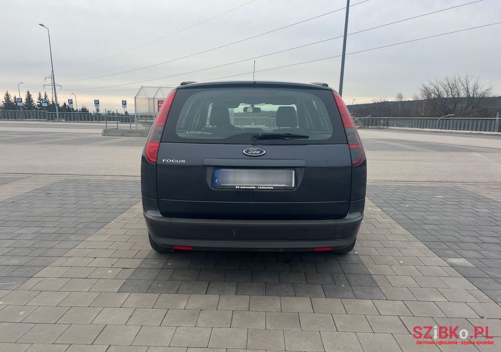 2007' Ford Focus photo #6