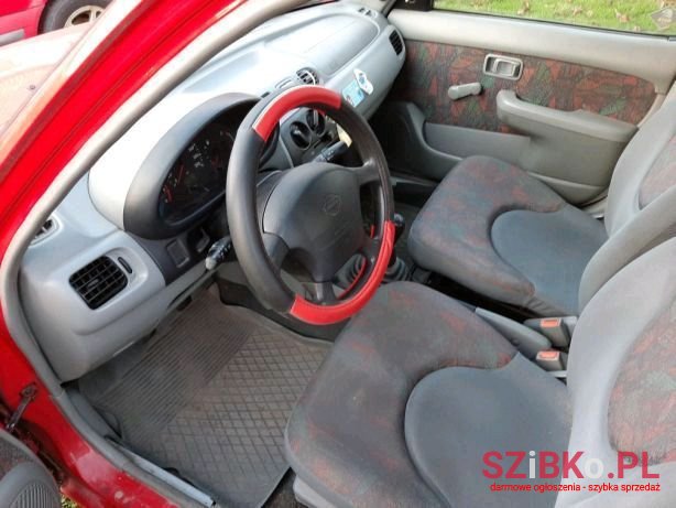 2000' Nissan Micra photo #4