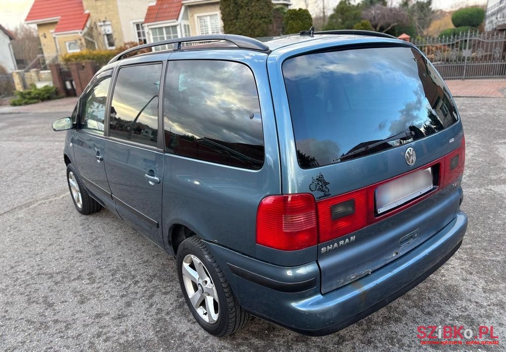 2001' Volkswagen Sharan photo #4
