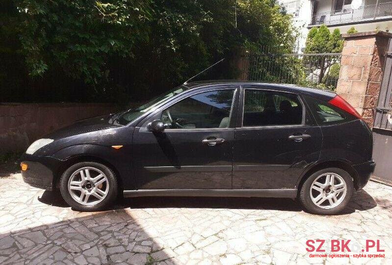 2001' Ford Focus photo #1
