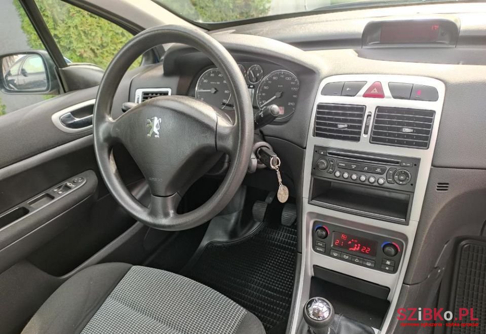 2006' Peugeot 307 photo #6