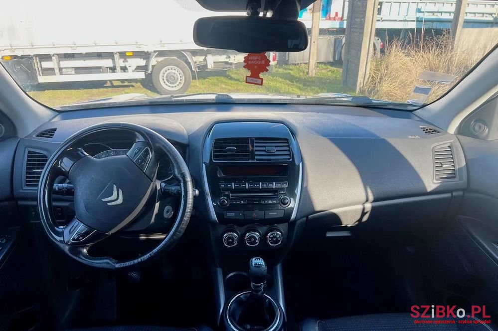 2012' Citroen C4 Aircross photo #6