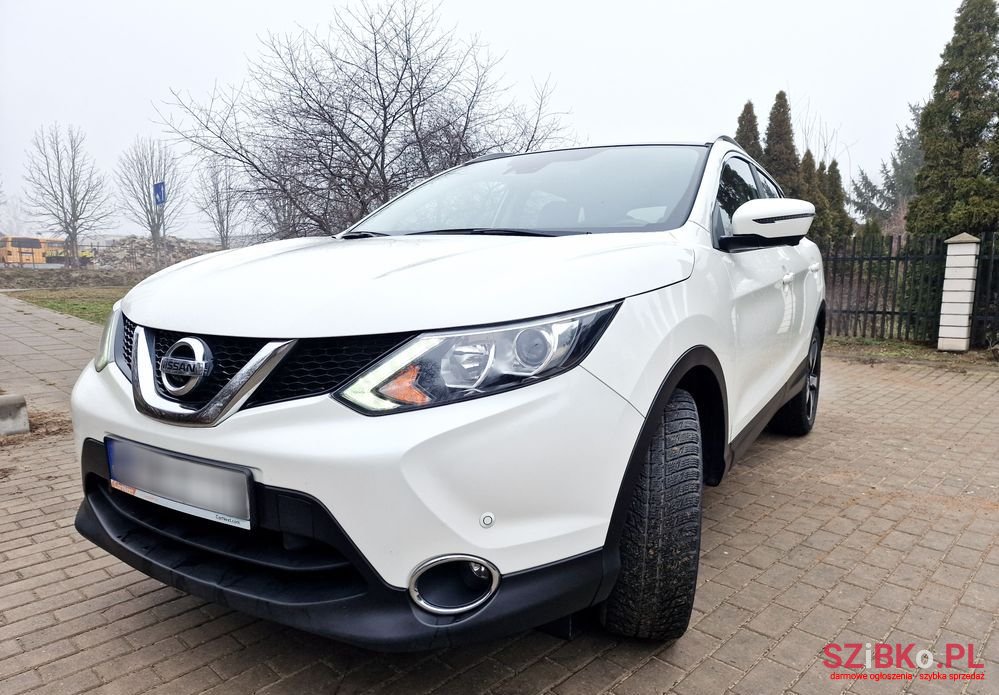 2017' Nissan Qashqai 1.2 Dig-T N-Connecta photo #2